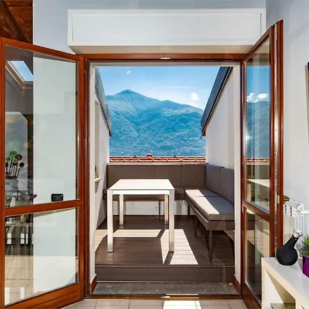 Villaggio Lago Di Como 아파트